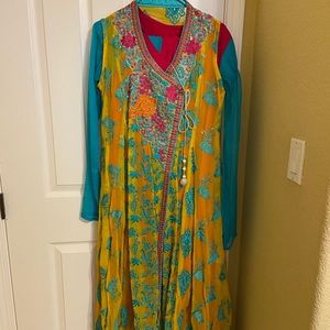 Pakistani Indian 4 piece suit shalwar kameez